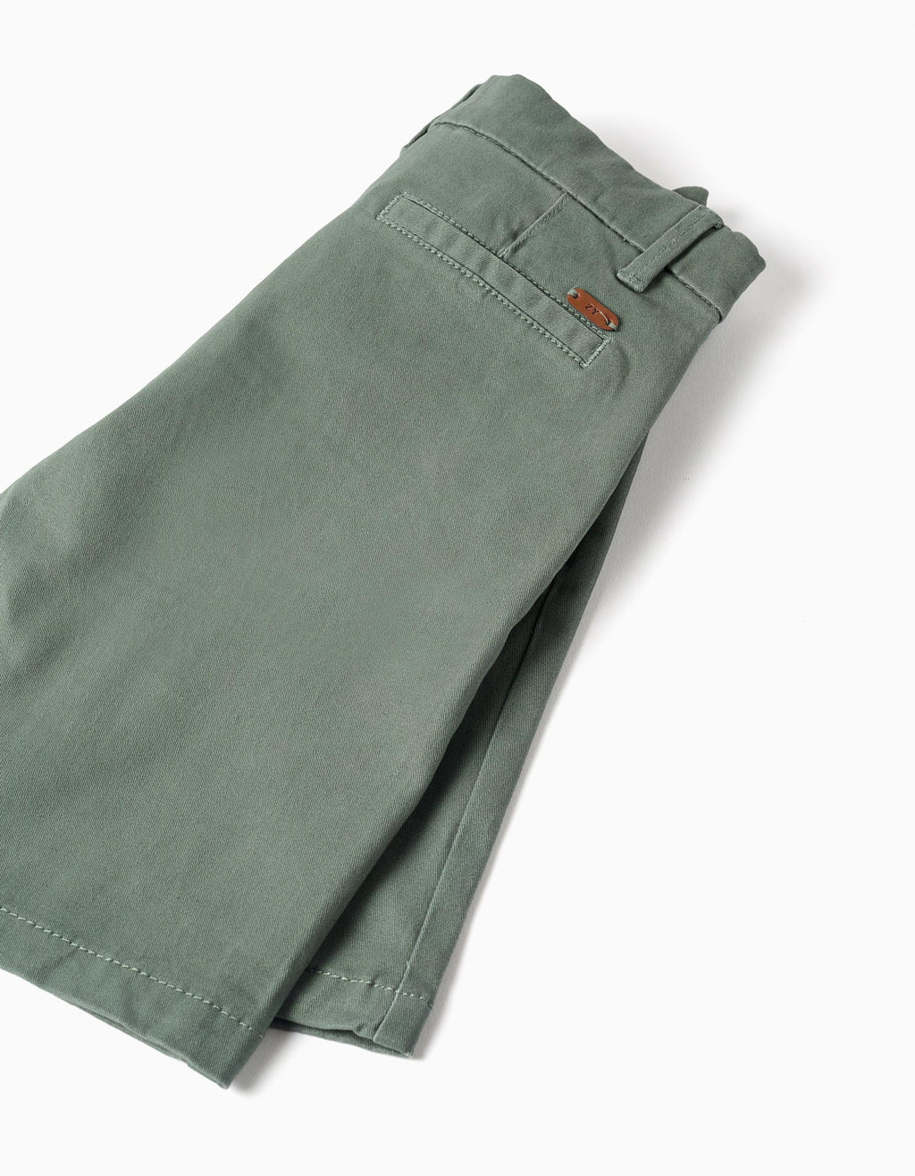 Bermudas chino midi de sarga con bolsillos para niño, verde oscuro